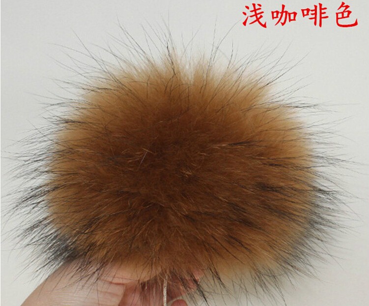 100% Genuine Raccoon Fur Ball fur pom poms 12-13CM for winter Skullies Beanies hat knited cap iphone key accessories Promotion (4)