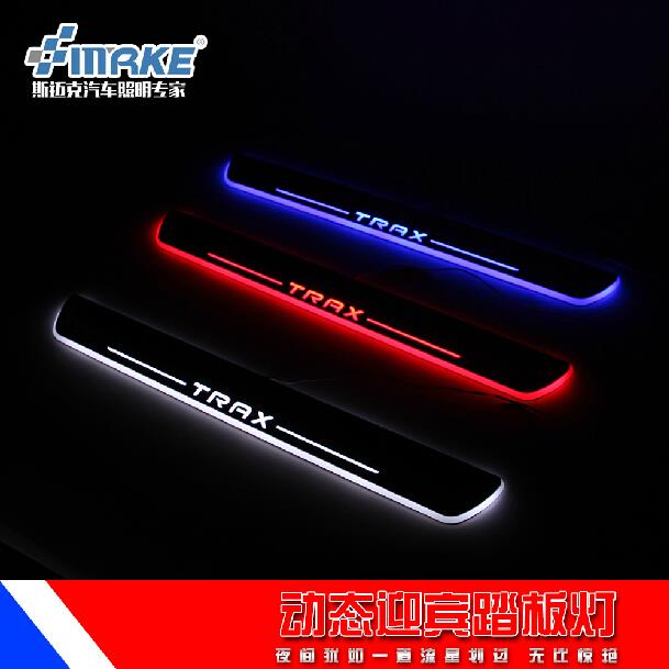 Фотография New excellent 2pcs Car style Led moving door scuff, car pedal, door sill plate steps light for Chevrolet TRAX