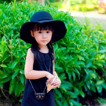 2015 Hot new Vintage Kids Child Boy Girl Hats Wool Felt Crushable Wide Large Brim Floppy