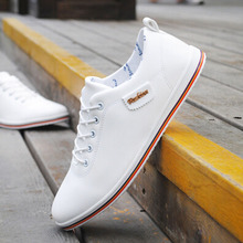 Autumn New Arrival 2016 Male Shoes Trend Lacing Shoes Daily Casual Leather Shoes White Black Moccasins Men Oxfords Shoes 2.5A