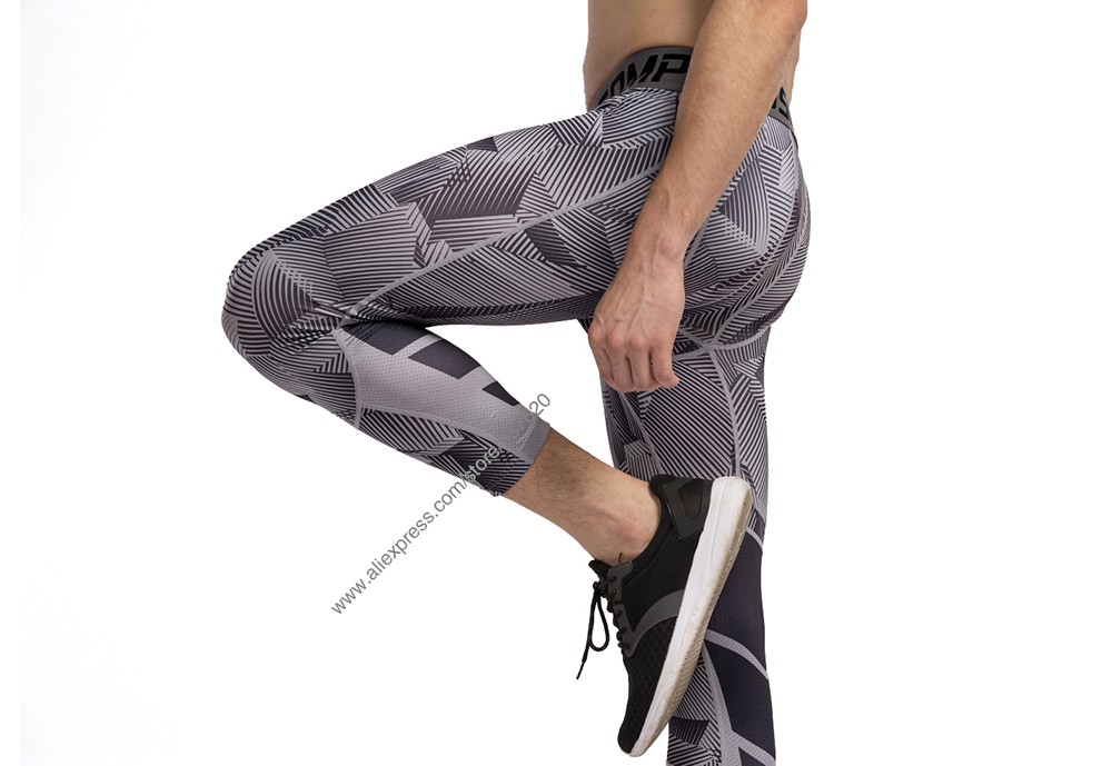 Vansydical Geometric Skinny Sport Yogo Fight Shorts for Men (12)