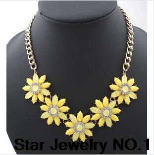 Star Jewelry SALE 2014 NEW Cute Elegant Flower Rhinestone Choker Necklace for Women Statement necklaces pendants