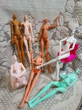 Imitación de la alta calidad del demonio muñecas monstruo cuerpo desnudo sin cabeza para muñecas DIY 7 Color cuentos de hadas giratoria articulaciones cuerpos