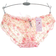 2015 Hot Lovely Lace Sexy Sheer Women Underwear Panties Female Calcinha Underwear Women Heart Floral Women’s Butt Lifter Briefs