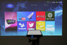 Mini Projector Android Smart Portable Projector Quad Core RK3128 CPU Dual Band Wifi HD Resulotion Mini Smart Projector