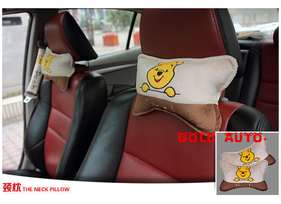 WINNIE THE POOH Car Accessories Auto Emblem Interior Accessories Car Styling Steering Wheel Cover Indoor Decoration Bear 3