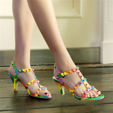 Hot Sale Gladiator Sandals Women Med Heel Printed White Black Sexy T Strap Sweet Casual Plus Size Shoes Woman Sandal Summer 2016