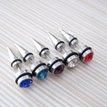 European and American fashion earrings titanium earrings and earrings are puncture Z1003