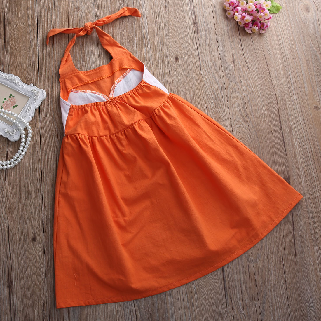 Платье для девочки оранжевого цвета