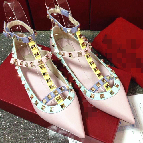 2015 new female sandal peppers rivet point flat Heels Sandals female Rome style women shoes