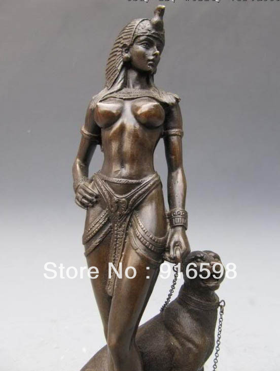 Cleopatra Nude 37