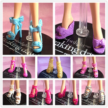 Nueva Multi-styles Original zapatos de tacón alto para 1/6 de la muchacha muñecas estilos de moda sandalias botas muñecas zapatos envío gratis