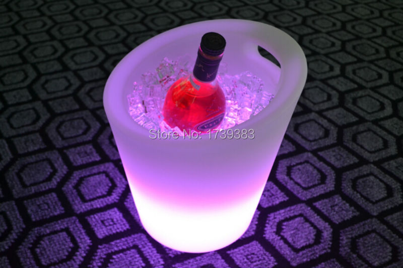 Waterproof Colorful LED Light Champagne Wine Chiller Ice Bucket allows for easy one hand use Fresh