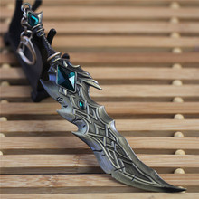 17cm Fashion Jewelry League Of Legends Weapon lol Keychain Tryndamere Keychain Weapon Model Keychain