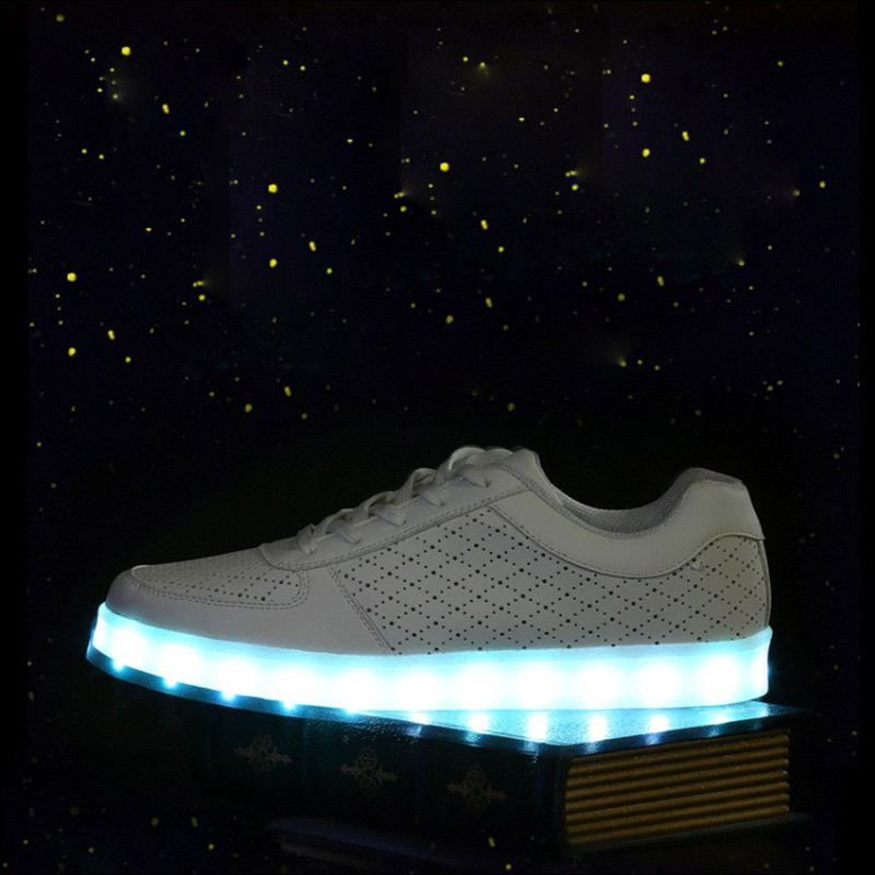 zapatos led