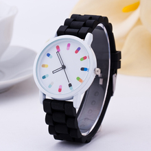 Hot Sale Women Watch 2015 Fashion Geneva Casual Watch Silicone Wristwatch Girls Women Men Quartz Watch