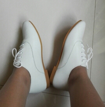 New 2015 genuine leather autumn women’s flats spring/autumn small leather lacing shoes white casual flat heel single shoes