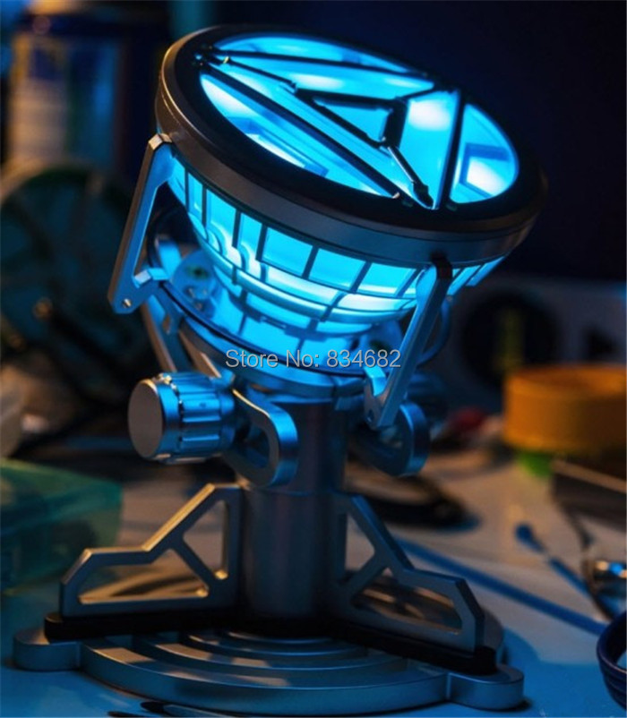 J.G Chen Free Shipping Superhero Toys Legend 1:1 scale Iron Man Arc Reactor with LED Light Iron Man 3 PVC Action Figure Toy
