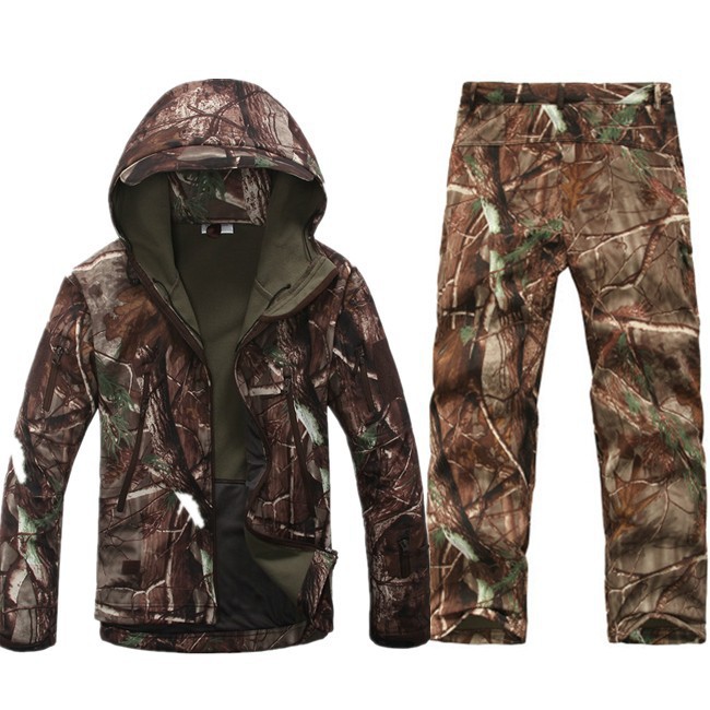 TAD Softshell Outdoors Hoody Jacket Set Men Waterproof Sport Camouflage Hunting Clothing Set Pants+ Military Jacket Hoodies TAD Softshell Outdoors Hoody Jacket Set Men Waterproof Sport Camouflage Hunting Clothing Set Pants+ Military Jacket Hoodies