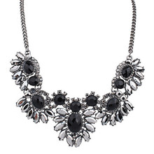 2016 New Vintage Crystal Maxi Necklaces Women Chunky Full Rhinestone Statement Necklace Dress Jewelry Accessories kolye D438