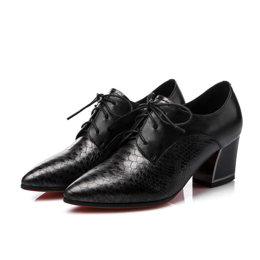 Achetez en Gros chaussures en peau