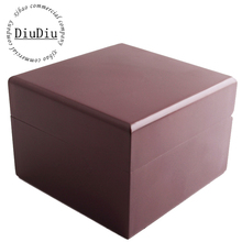 Nuevo 2015 venta al por mayor de madera de alto grado Material de color rojo caja de reloj caja de embalaje caja de regalo con el tamaño 10.5 * 10 * 7 cm se puede personalizar LOGO 34