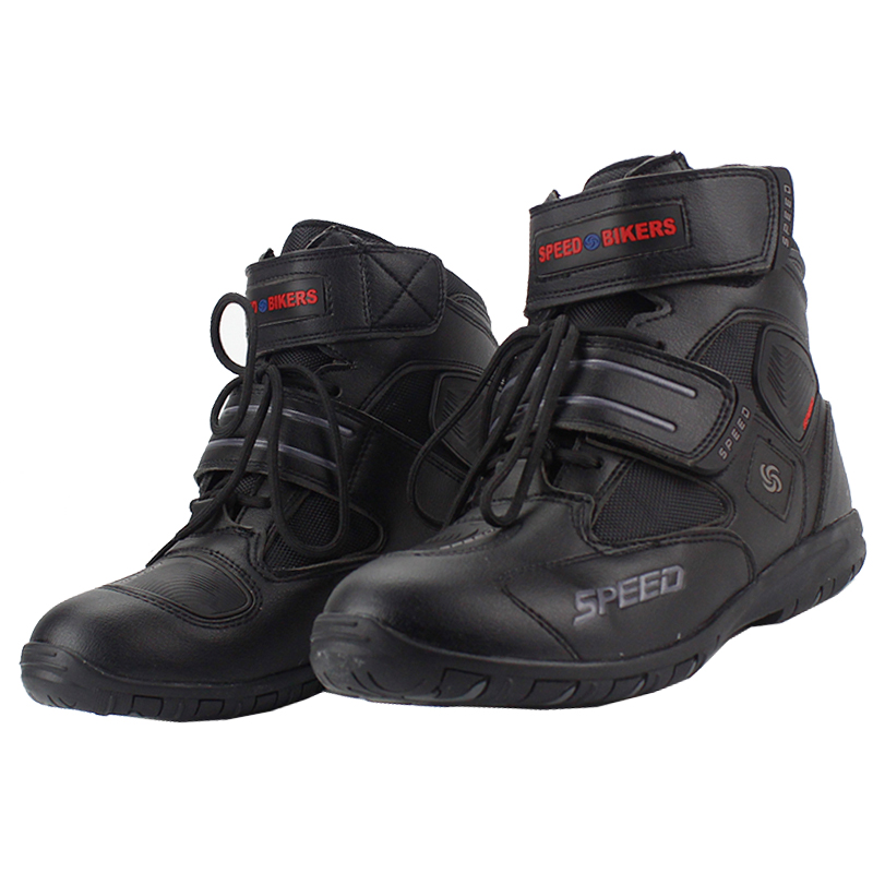chaussure de motard
