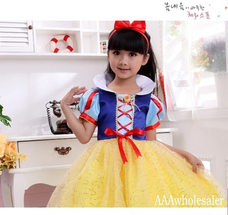 2015 cosplay Snow White Costumes fantasias 80cm 160cm Princess Dress New Year Halloween Christmas Costumes For