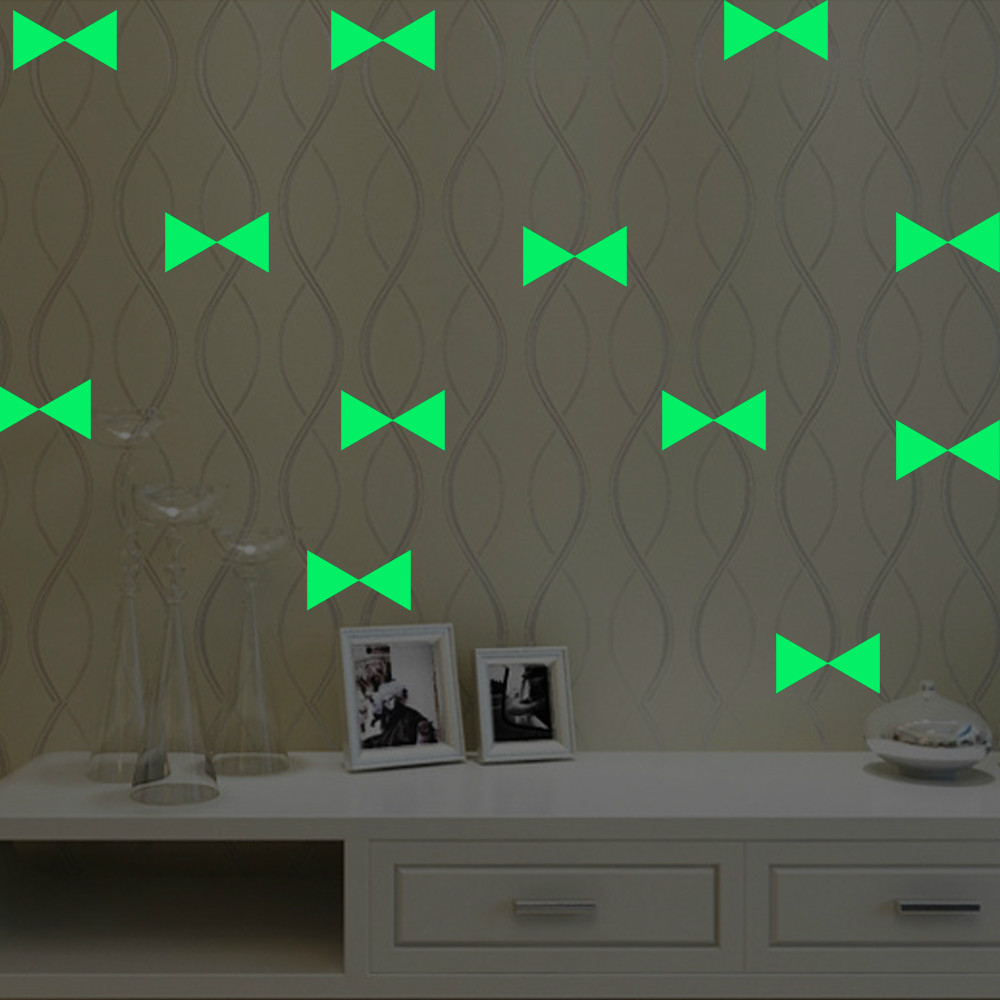 Decorazioni soffitto camera da letto: idea di camera da letto ...