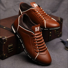 In the autumn of 2015 New England men’s trend of men’s shoes casual shoes leather shoes breathable four male