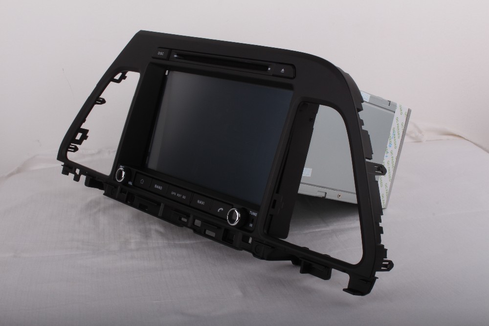 1024 * 600  Android 4.4.4 Fit  LF dvd- mobil, Gps  3 G 