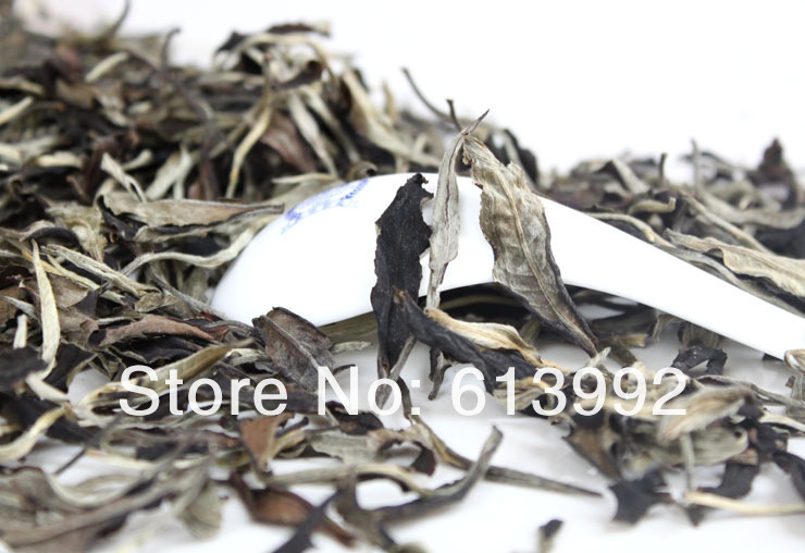 250g Top quality white moonlight Raw puer tea, Famous loose puerh tea,free shipping