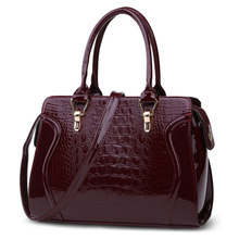 2015 summer paragraph handbag bag middle aged woman middle aged woman mother crocodile bag Messenger bag