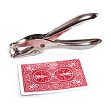 El agujero mueve en una tarjeta agujero truco de magia magic accesorios