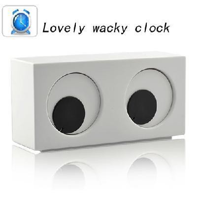 Novelty-Desktop-Gadget-big-eye-clock