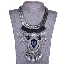 XL6145 Vintage Jewelry Women Necklace Tibetan Silver Plated Natural Turquoise Statement Necklace Crystal Chain Necklace Pendants