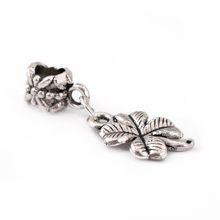 Free Shipping silver Plated Bead Charm Four Leaf Clover Flower beads Fit Women pandora Bracelet & Bangle DIY Jewelry B44
