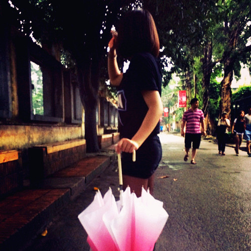  parasol umbrella women23.jpg