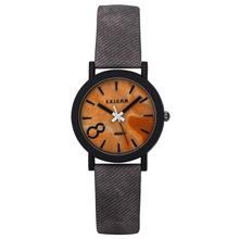 Men Women Fashion Simulation Wood Watch Vintage Casual Leather Strap Wood Quartz Wrist Watch Horloge Relogio Masculino