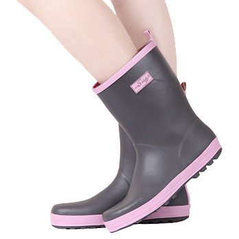 Воин сплошной цвет дождя сапоги женские водонепроницаемые краткое моды колено скольжению резиновая дождь обувь женщины женская обувь