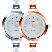 1pcs 2015 High Quality Women fashion New Elegant Princess Ladies Gold Silver Round Quartz Analog Bracelet Wrist Watch