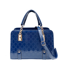 2016 Vintage Women Messenger Bags Alligator Grain Popular Patent Leather Girl Messenger Bags Designers Brand Shoulder Bags