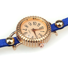 Splendid 1PC Vintage Leather Bracelet Rivet Bracelet Quartz Wrist Watch Clock Female Casual Cool Watch