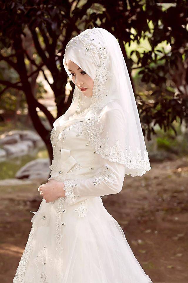 Muslim wedding dress bag