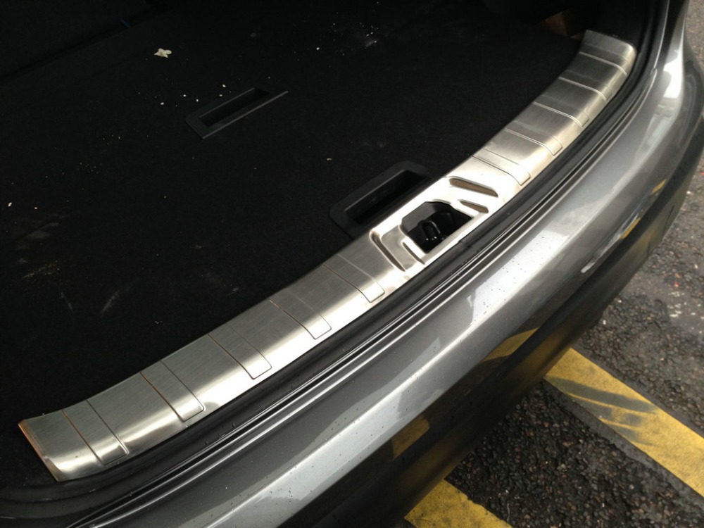 Nissan qashqai rear styling plate #8