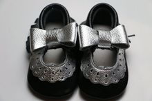 100 pairs/lot Genuine Leather shoes for baby