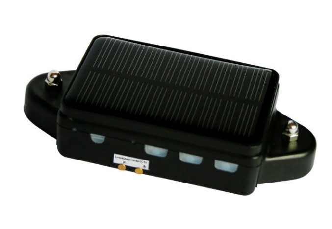 Free-shipping-GPS-Tracker-CCTR-808S-Real-Time-tracker-for-Vehicle-and-Car-with-Waterproof-Design (4)