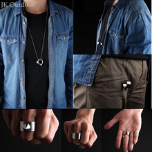 Self defense Ring Shocker Weapons Product Survival Ring Tool Pocket Women Self Defense Ring Glass Breaker