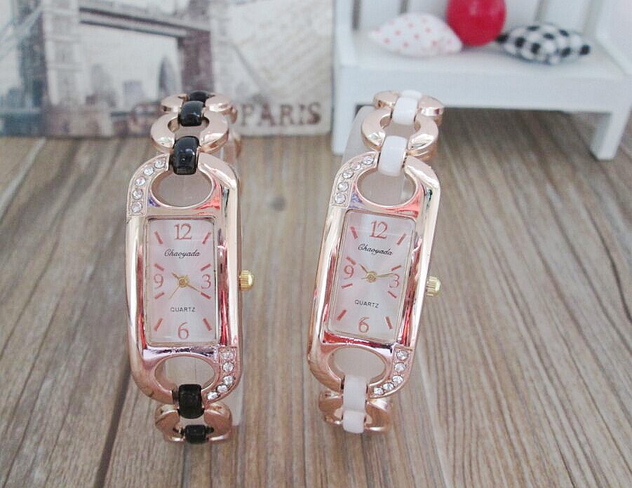 New Fashion Brand Watches Women Bracelet Wristwatches Quartz Watches Lady crystal Hours women watch