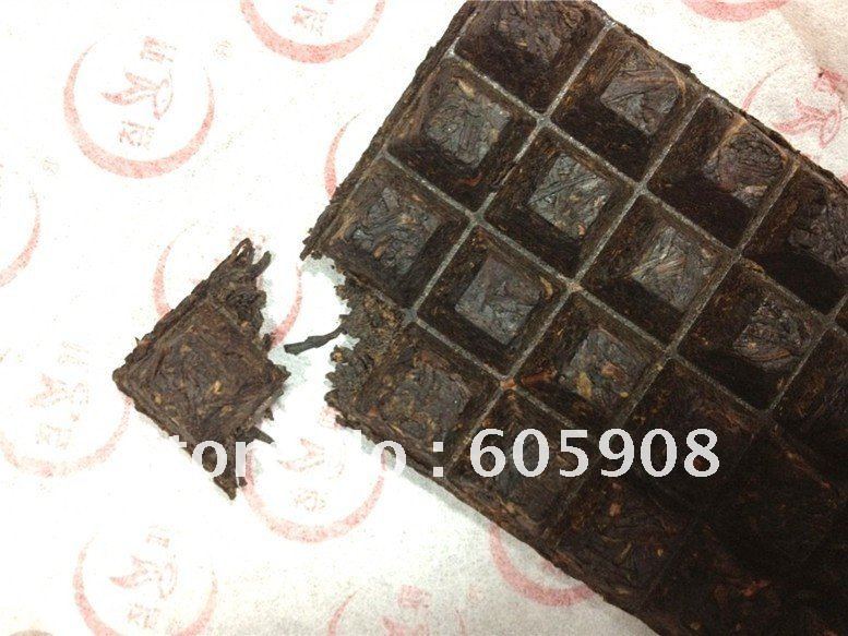 100g 24 Piece Chocolate Shaped Black Tea Bai Lin Gongfu Black Tea 